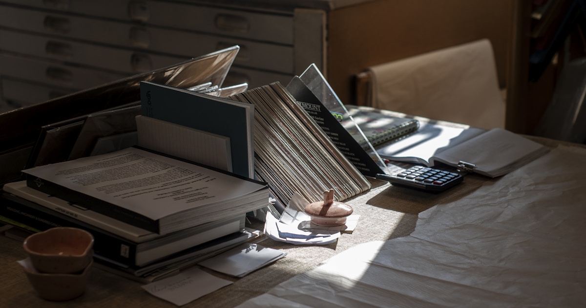 Featured image of post Why Your Resume Isn't Getting Read (And What Actually Helps)